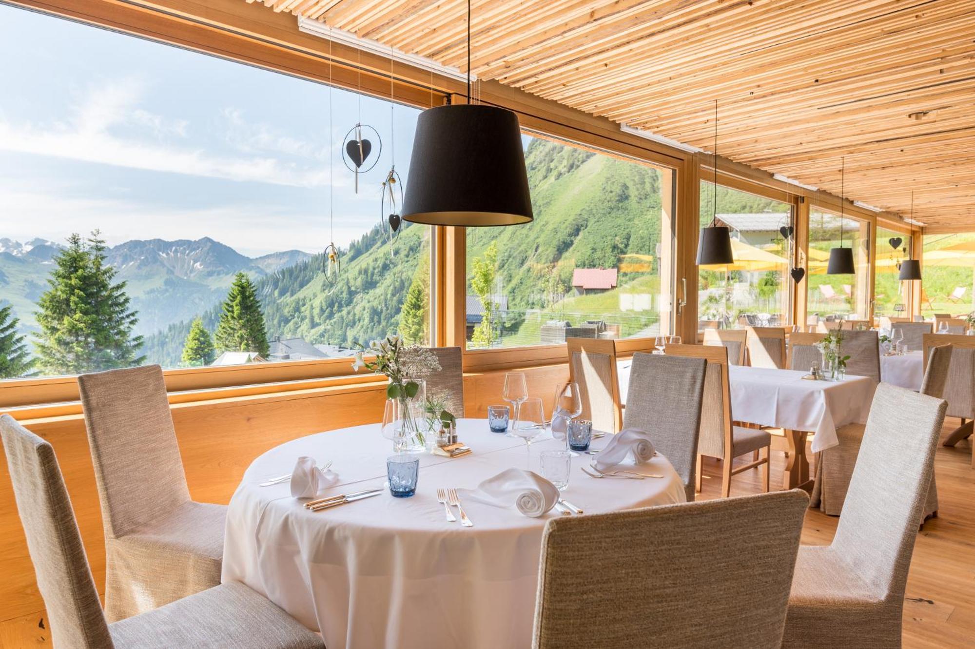 Alpenresort Walsertal ダーミュルス エクステリア 写真