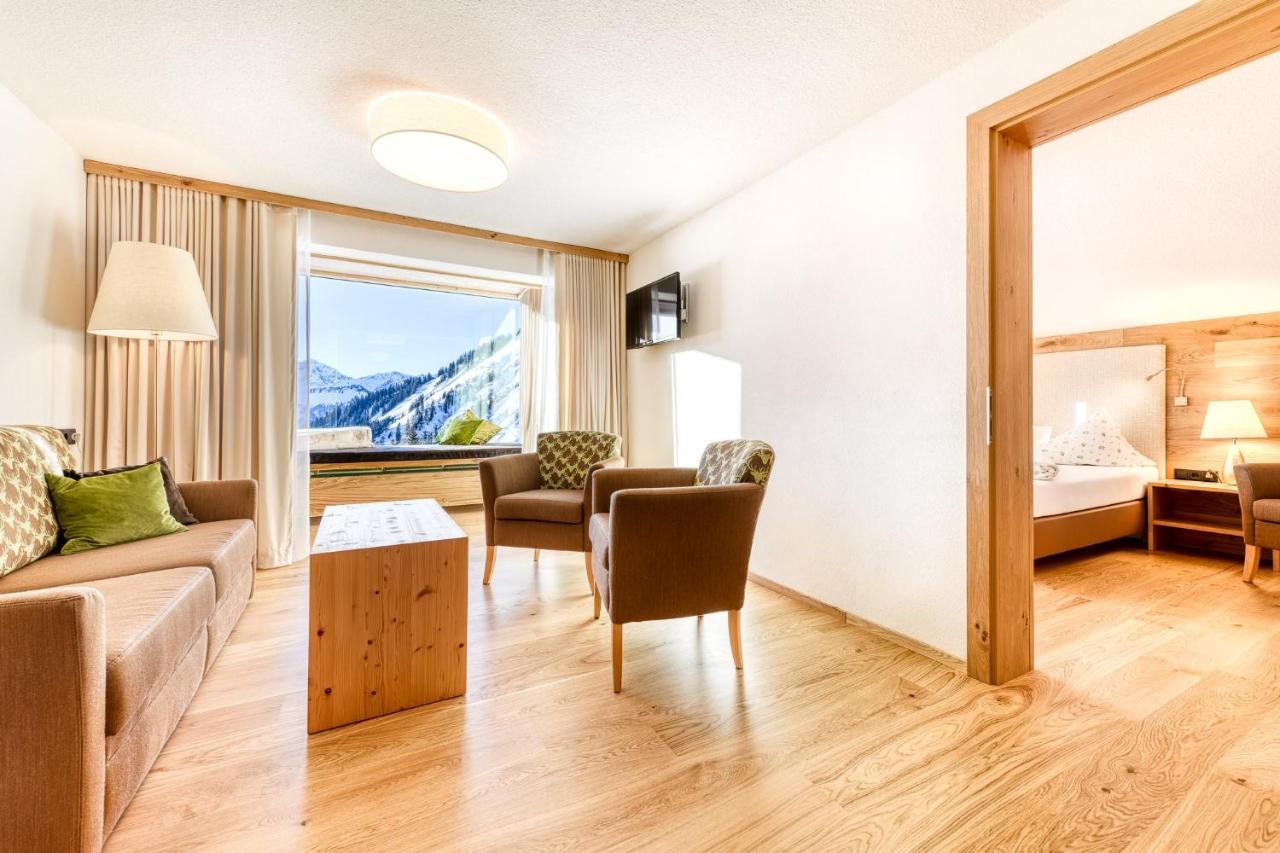 Alpenresort Walsertal ダーミュルス エクステリア 写真
